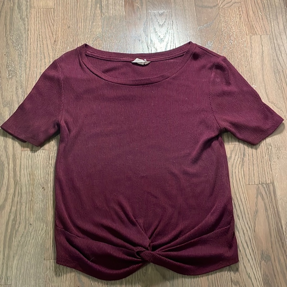 Aeropostale Red Knit Tie Front Top (Open to Offers)